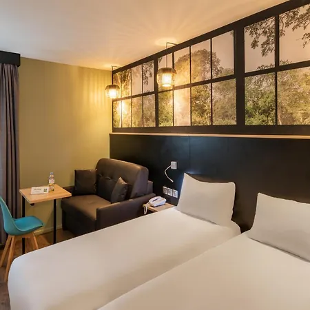 イビス スタイルズ パルク デ ゼクスポジシオン ド ヴィルパントー ホテル 3*