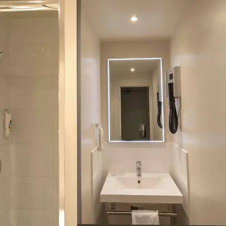 Hotel Ibis Styles Parc Des Expositions De 3*