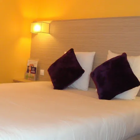 Ibis Styles Parc Des Expositions De Hotel 3*