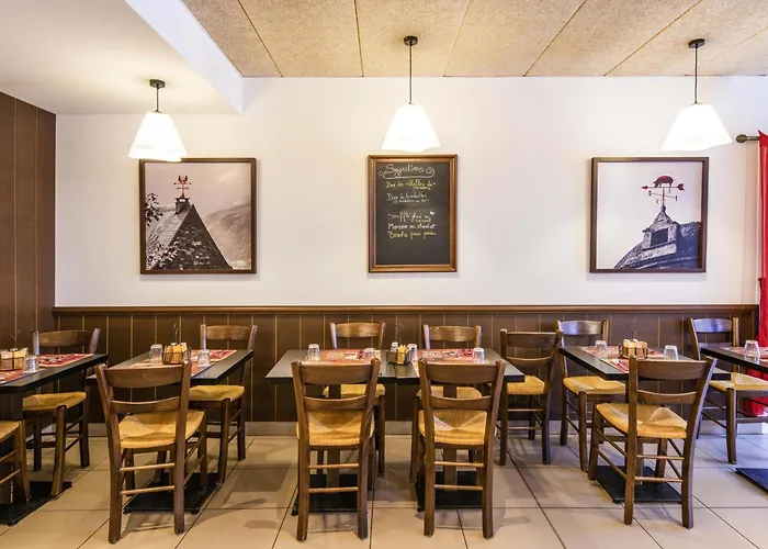 ホテル イビス スタイルズ パルク デ ゼクスポジシオン ド ヴィルパントー 3*