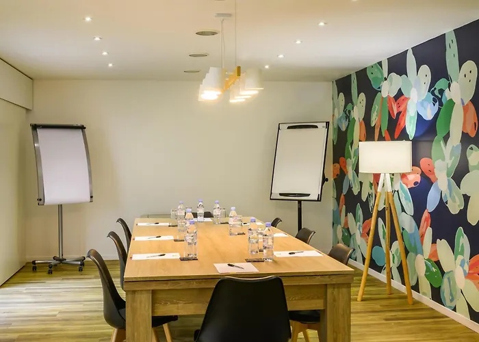 イビス スタイルズ パルク デ ゼクスポジシオン ド ヴィルパントー ホテル 3*